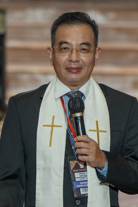 Pdt. Freddy J. Sutisna, S.E., M.A.